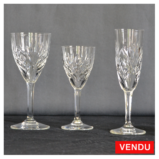 Saint-Louis verres en cristal modèle Chantilly - 36 pièces